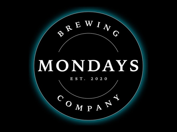 Mondays Brewing Company Logo