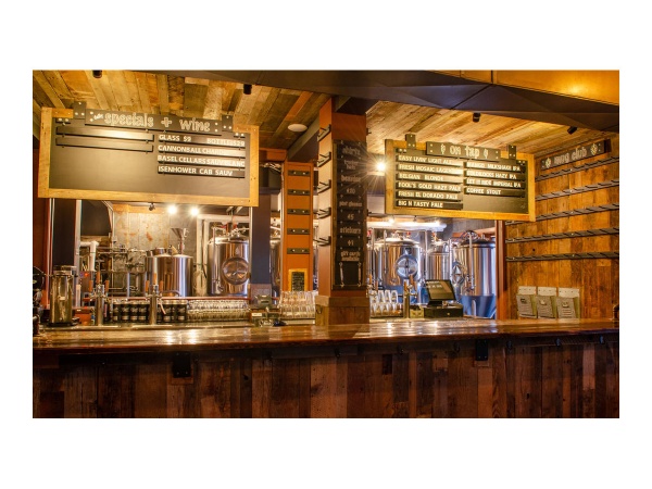 Blewett Brewing Company Logo